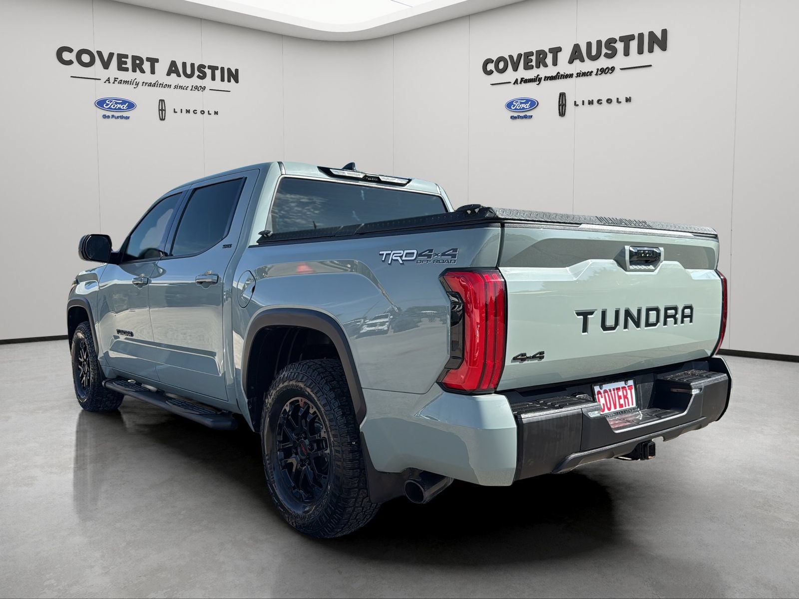 Used 2022 Toyota Tundra SR5 w/ TRD Off-Road Package AWD/4WD image 3