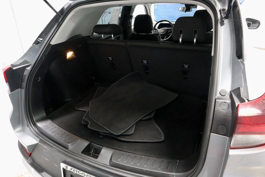 Used 2025 Chevrolet TrailBlazer LT image 15