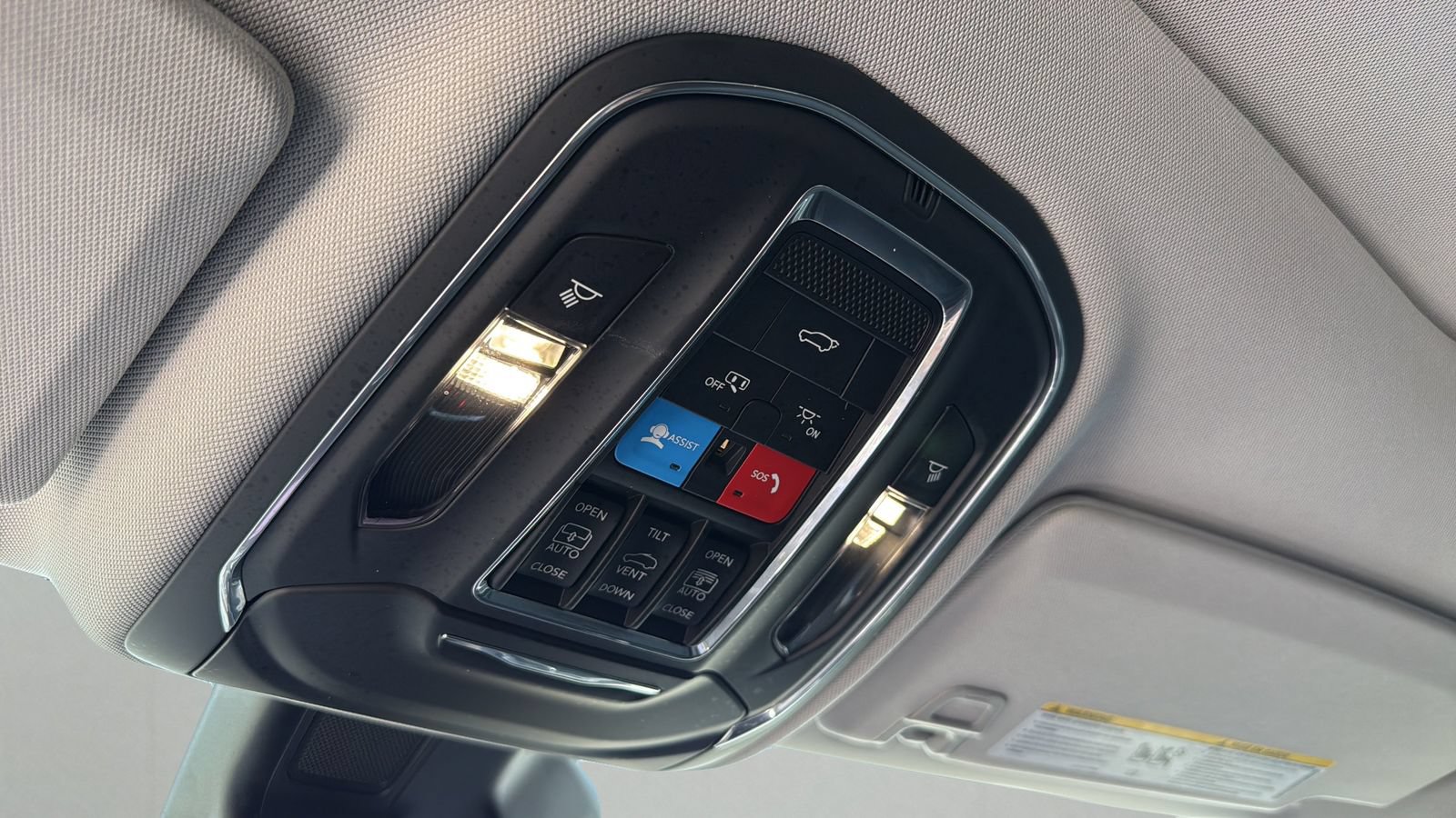 Used 2023 Jeep Grand Cherokee 4WD 4xe image 22