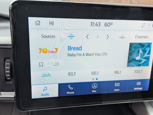 Certified 2022 Ford Explorer XLT w/ Equipment Group 202A image 22