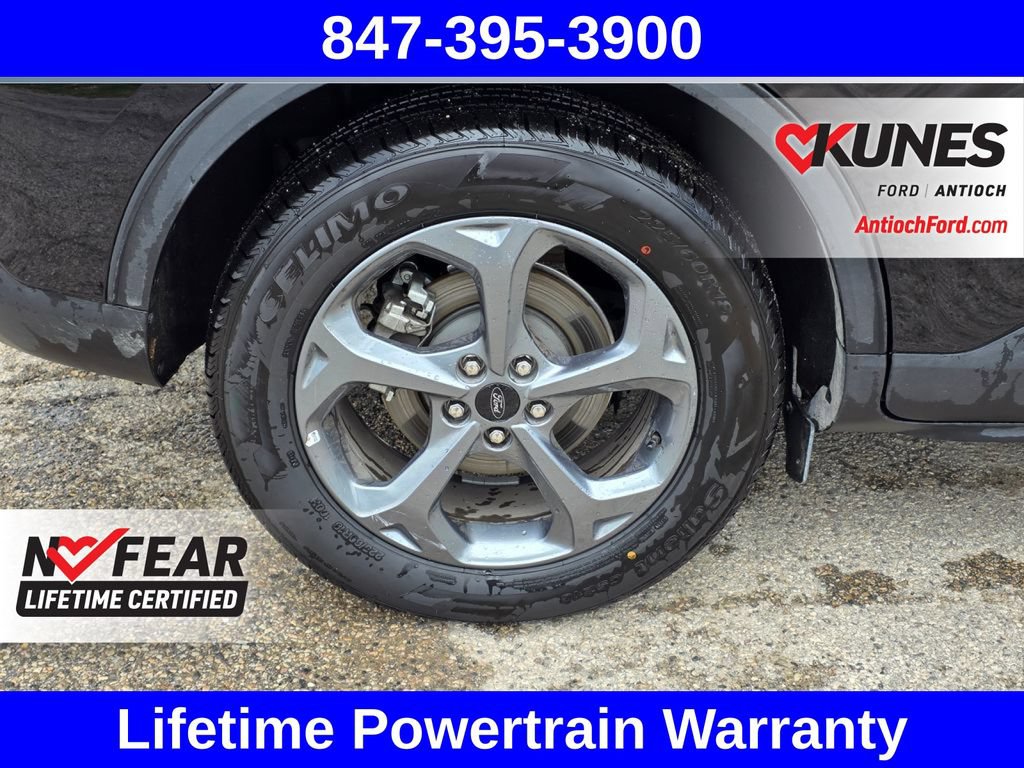 Certified 2025 Ford Escape ST-Line AWD/4WD image 14