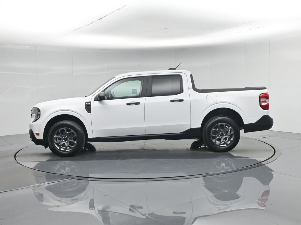 Certified 2025 Ford Maverick XLT w/ 4K Tow Package AWD/4WD image 30