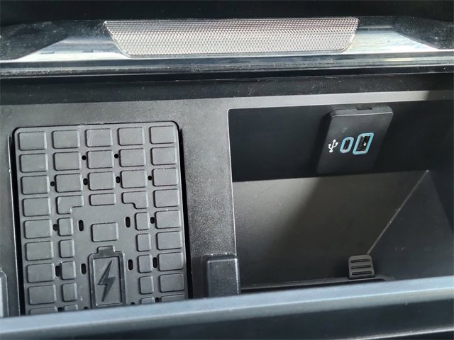 Certified 2025 Ford F250 Lariat w/ Chrome Package image 29