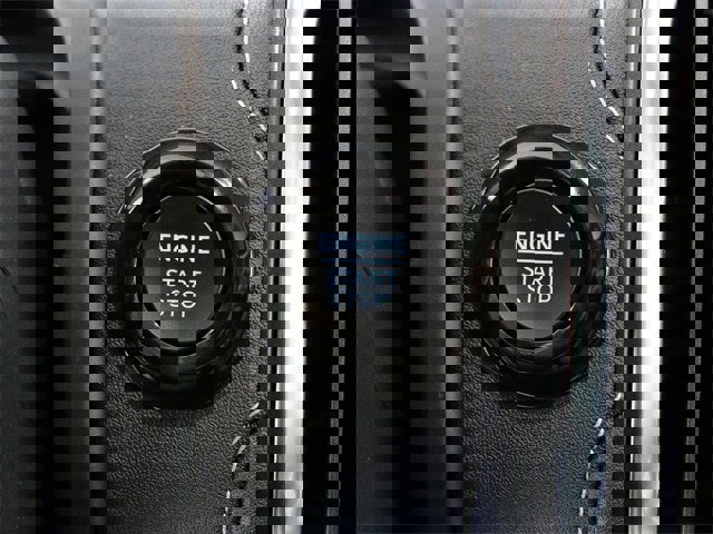 Certified 2025 Ford Expedition Platinum w/ Driver's Package image 28