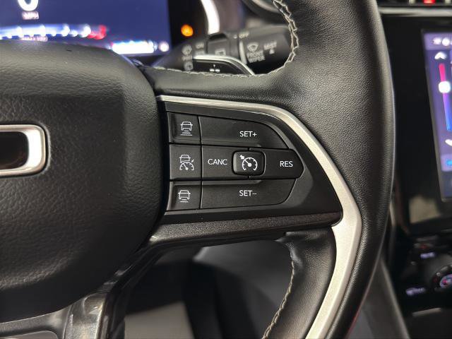 Used 2021 Jeep Grand Cherokee L Laredo w/ Luxury Tech Group I image 23