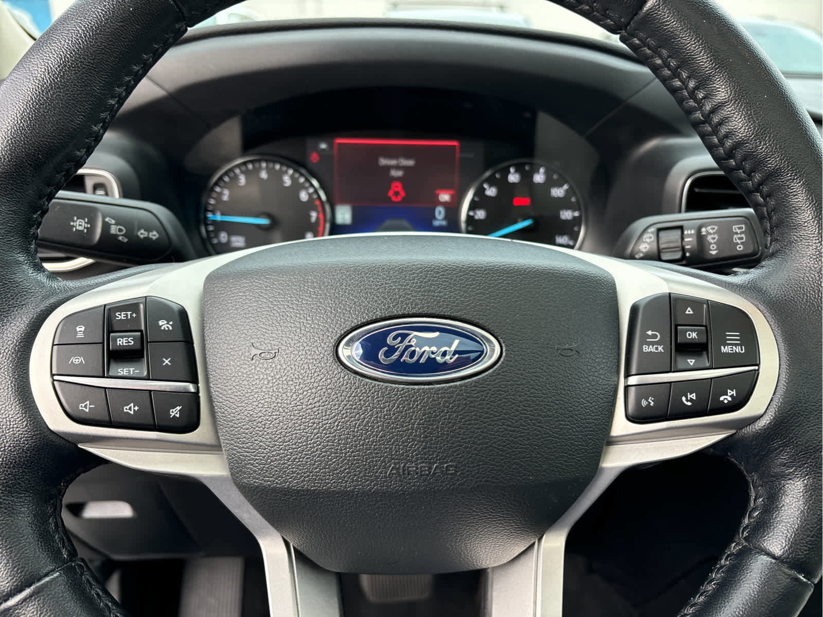 Certified 2022 Ford Explorer XLT w/ Equipment Group 202A image 19