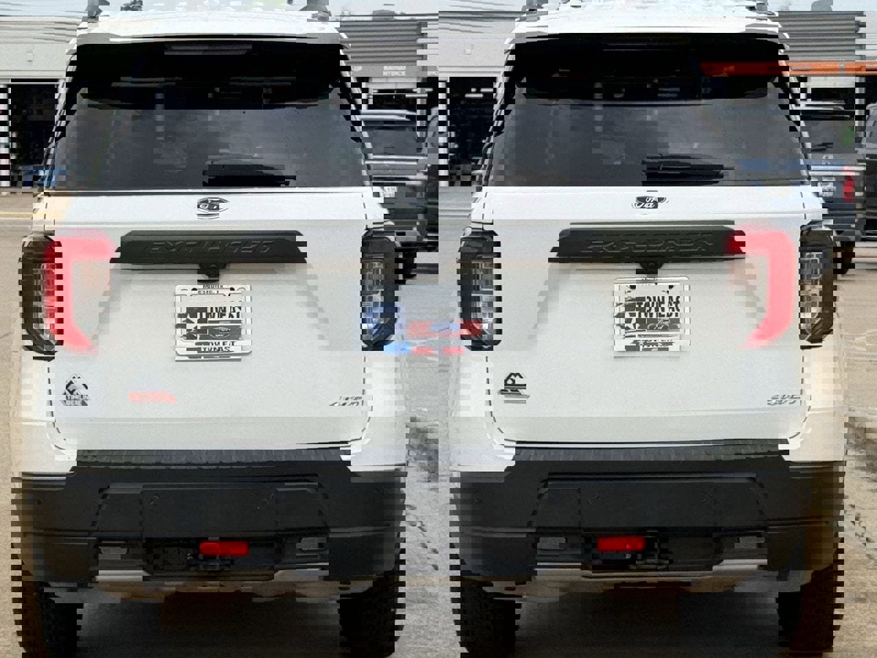 Certified 2022 Ford Explorer Timberline image 3