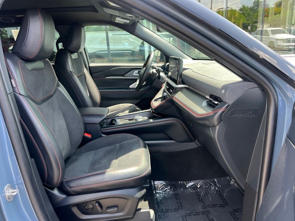 Certified 2025 Ford Explorer ST w/ Sun And Sound Package AWD/4WD image 22