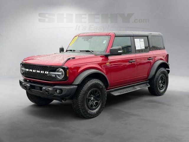 Certified 2025 Ford Bronco Badlands AWD/4WD image 16