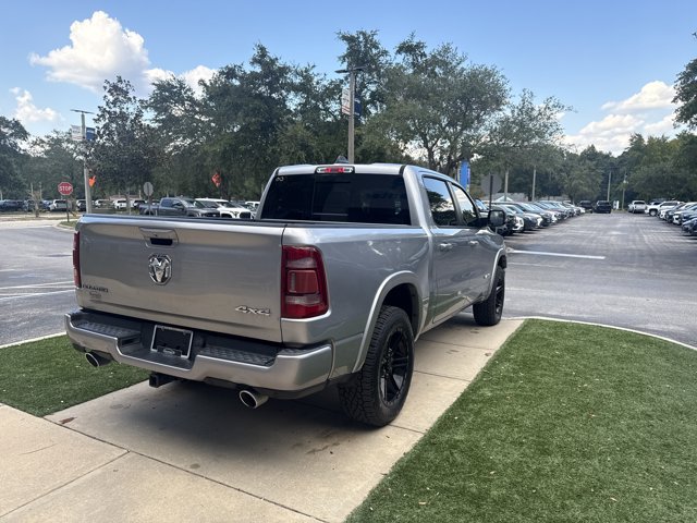 Used 2021 RAM 1500 Laramie AWD/4WD image 3