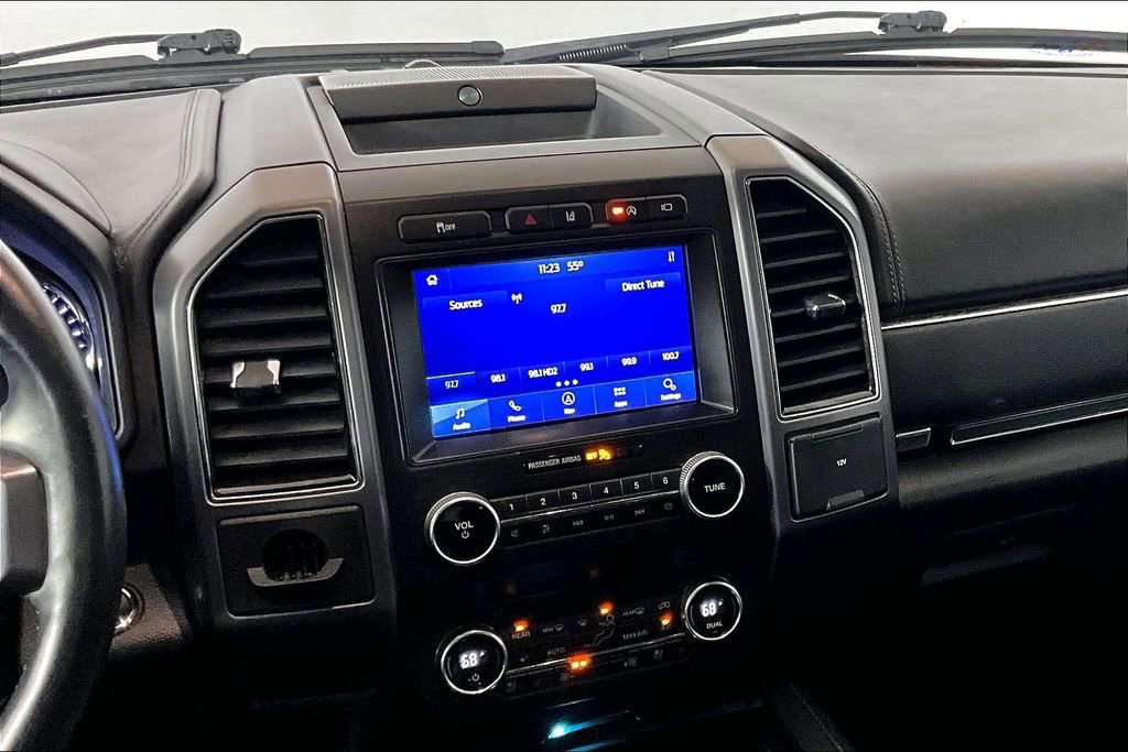 Certified 2021 Ford Expedition Platinum image 5