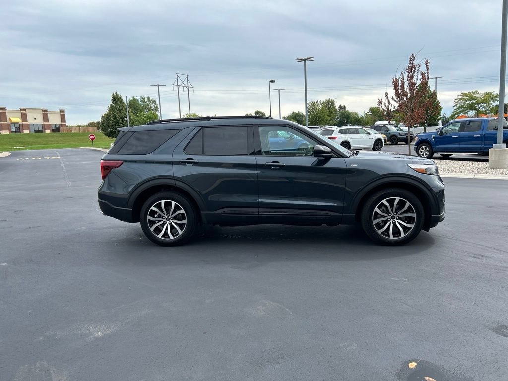 Certified 2023 Ford Explorer ST-Line w/ Class IV Trailer Tow Package AWD/4WD image 5