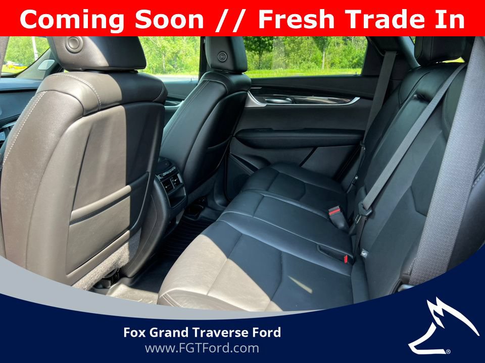 Used 2020 Cadillac XT5 Premium Luxury AWD/4WD image 4