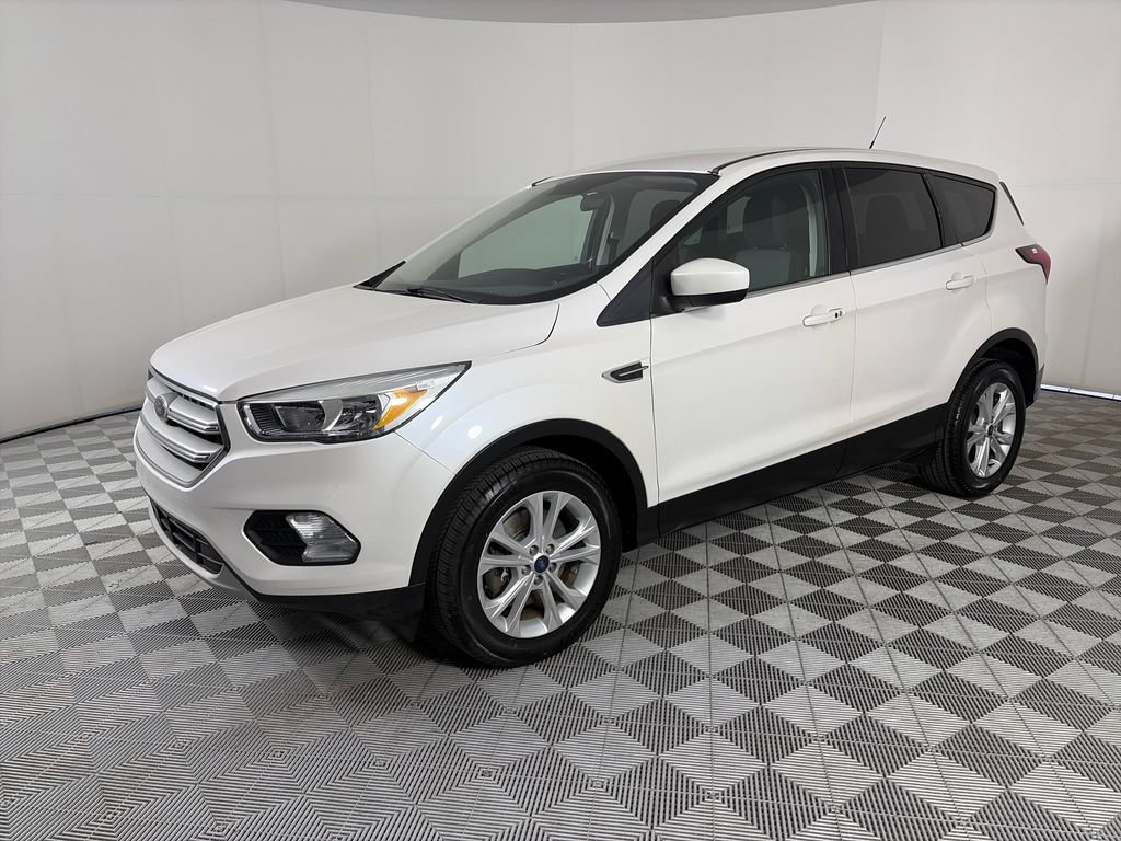 Certified 2019 Ford Escape SE AWD/4WD image 3
