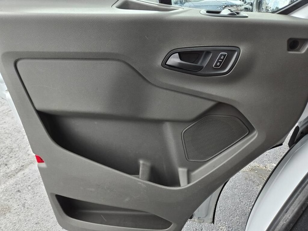 Certified 2023 Ford Transit 350 XLT RWD image 30