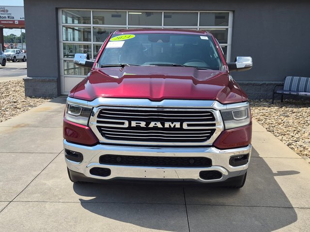 Used 2024 RAM 1500 Laramie AWD/4WD image 9