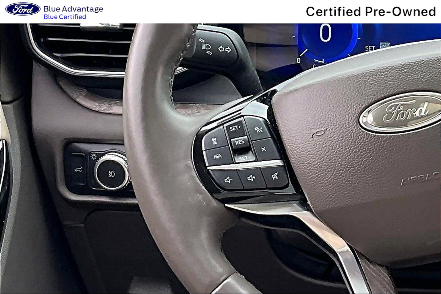 Certified 2022 Ford Explorer Platinum w/ Equipment Group 601A AWD/4WD image 23