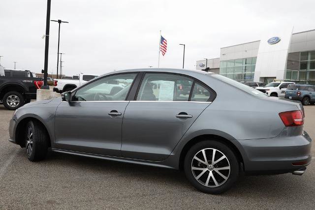 Used 2017 Volkswagen Jetta SE image 7