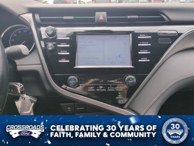 Used 2019 Toyota Camry SE FWD image 21