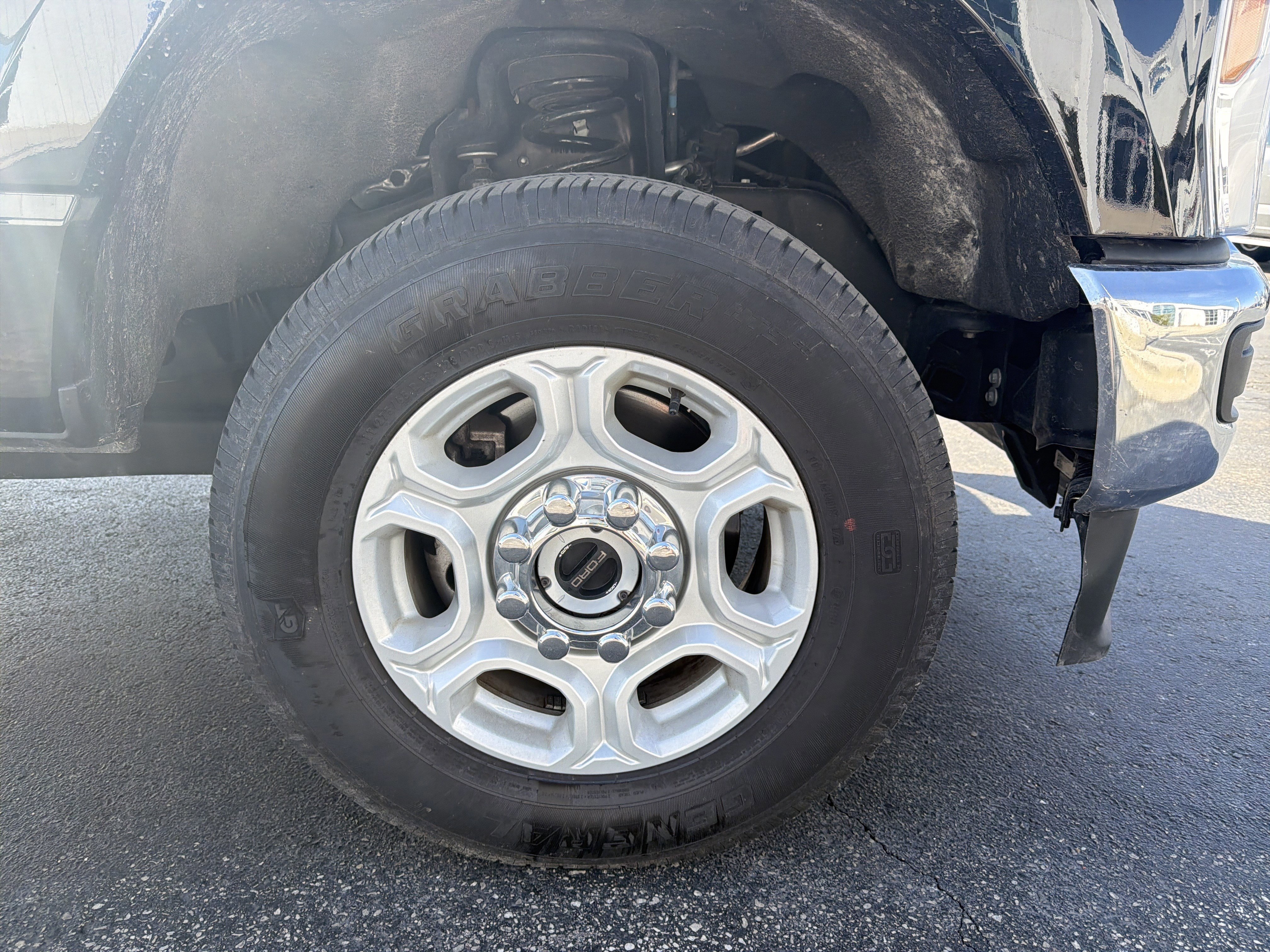 Certified 2025 Ford F250 XLT AWD/4WD image 22
