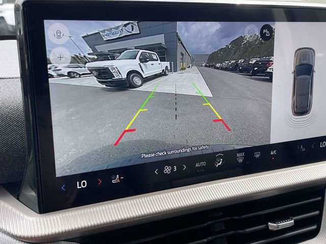 Certified 2025 Ford Explorer Active w/ Active Comfort Package image 12