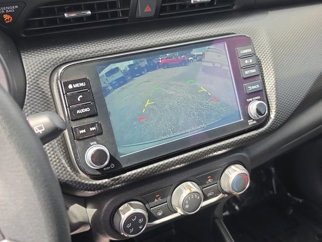 Used 2023 Nissan Kicks SV image 24