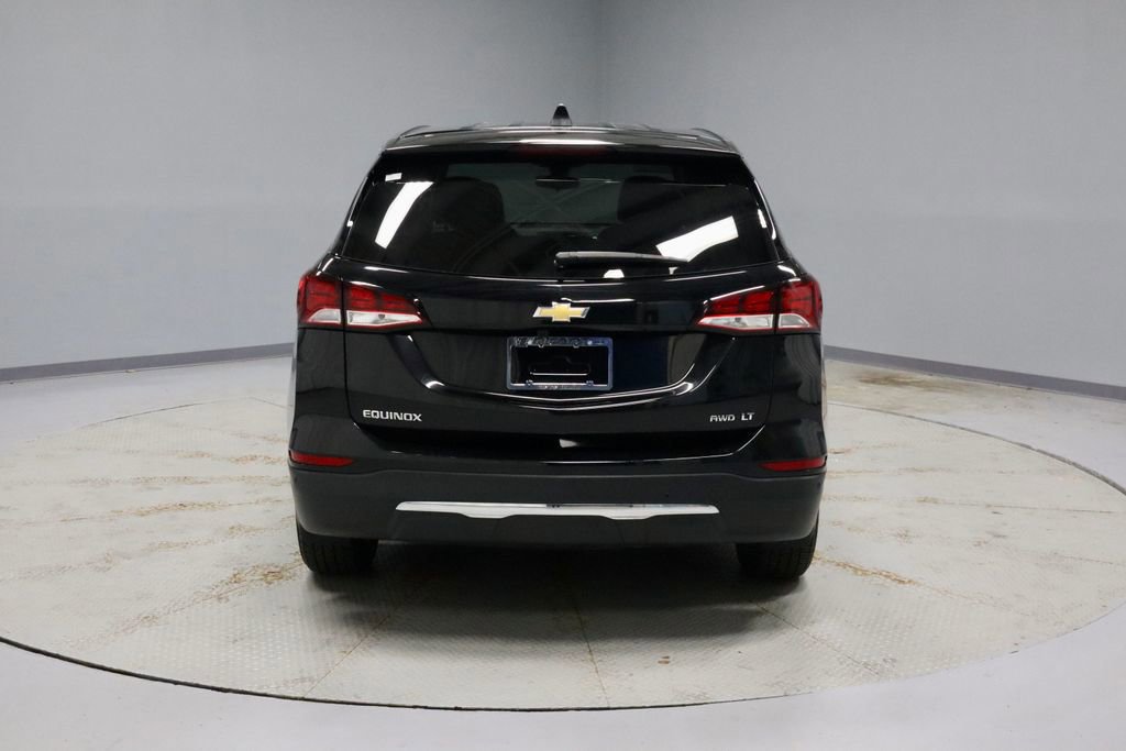 Used 2024 Chevrolet Equinox LT w/ LPO, Floor Liner Package AWD/4WD image 4