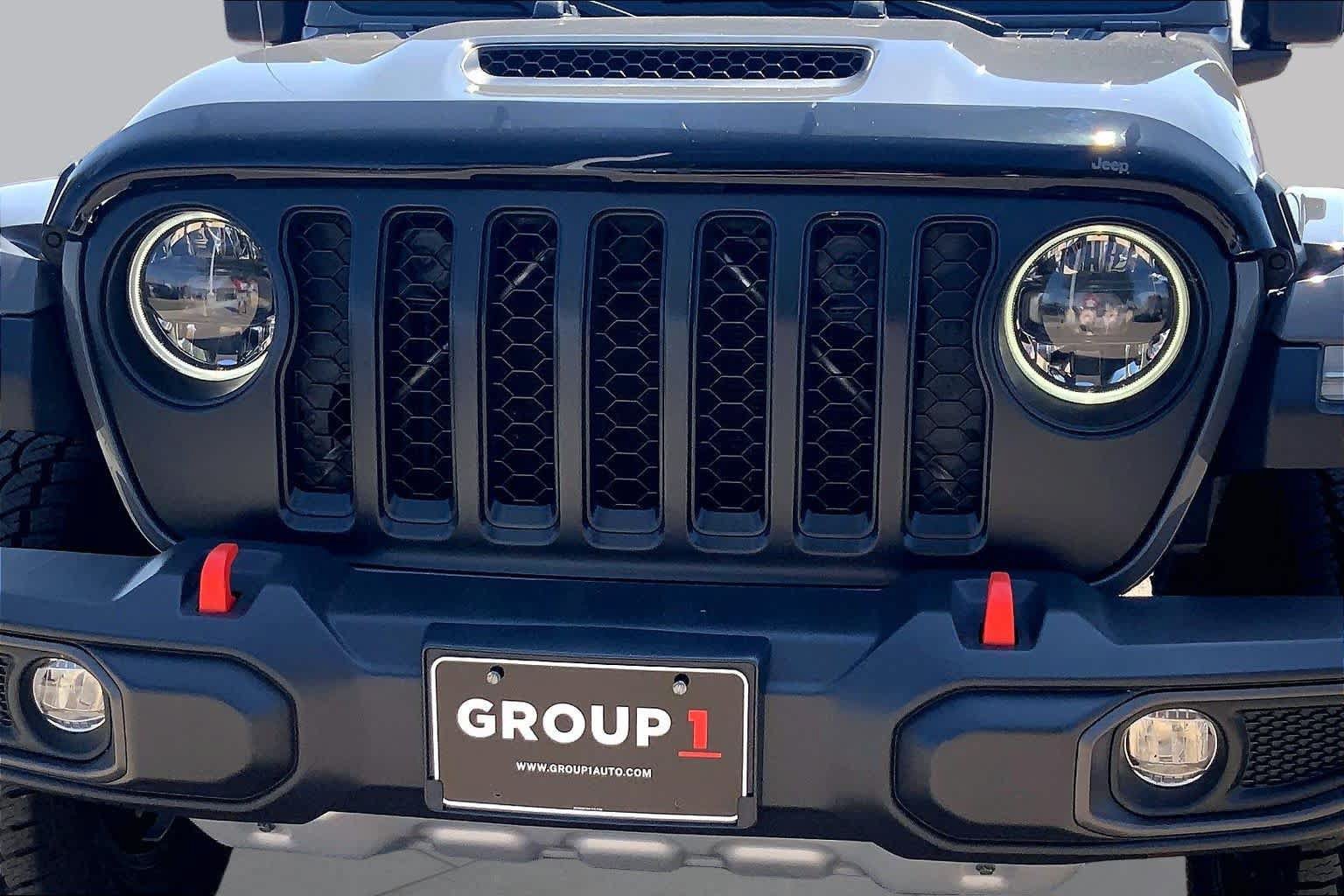 Used 2023 Jeep Gladiator Mojave w/ LED Lighting Group AWD/4WD image 30
