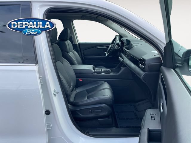 Used 2025 Honda Pilot Touring image 19