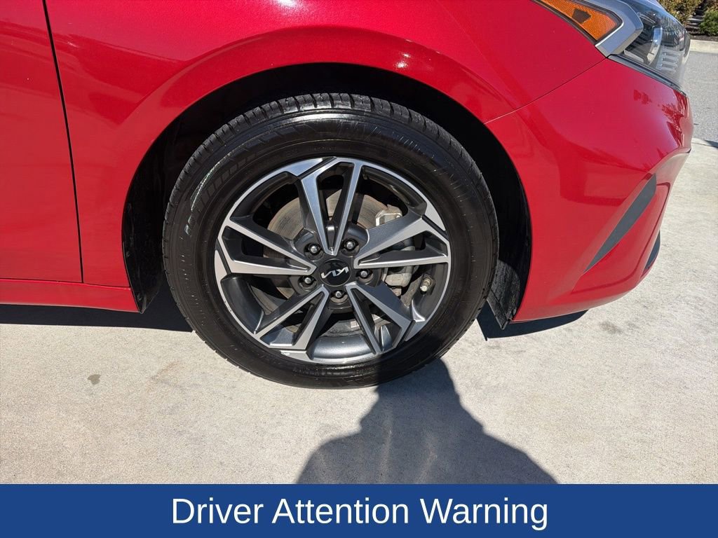 Used 2022 Kia Forte LXS w/ LXS Technology Package image 11