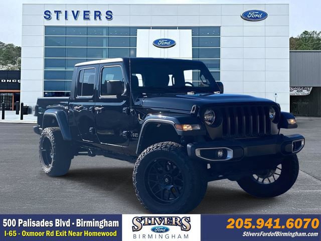 Used 2023 Jeep Gladiator Sport image 7