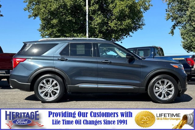 Certified 2022 Ford Explorer Limited w/ Equipment Group 301A image 3