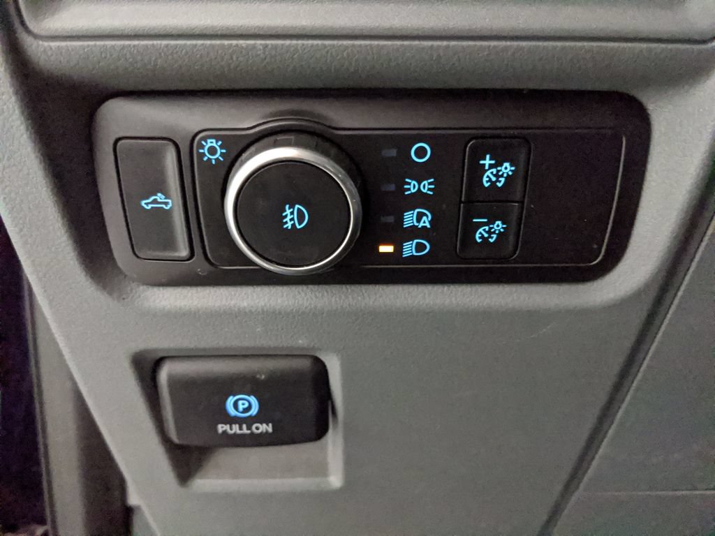 Certified 2021 Ford F150 XLT RWD image 12