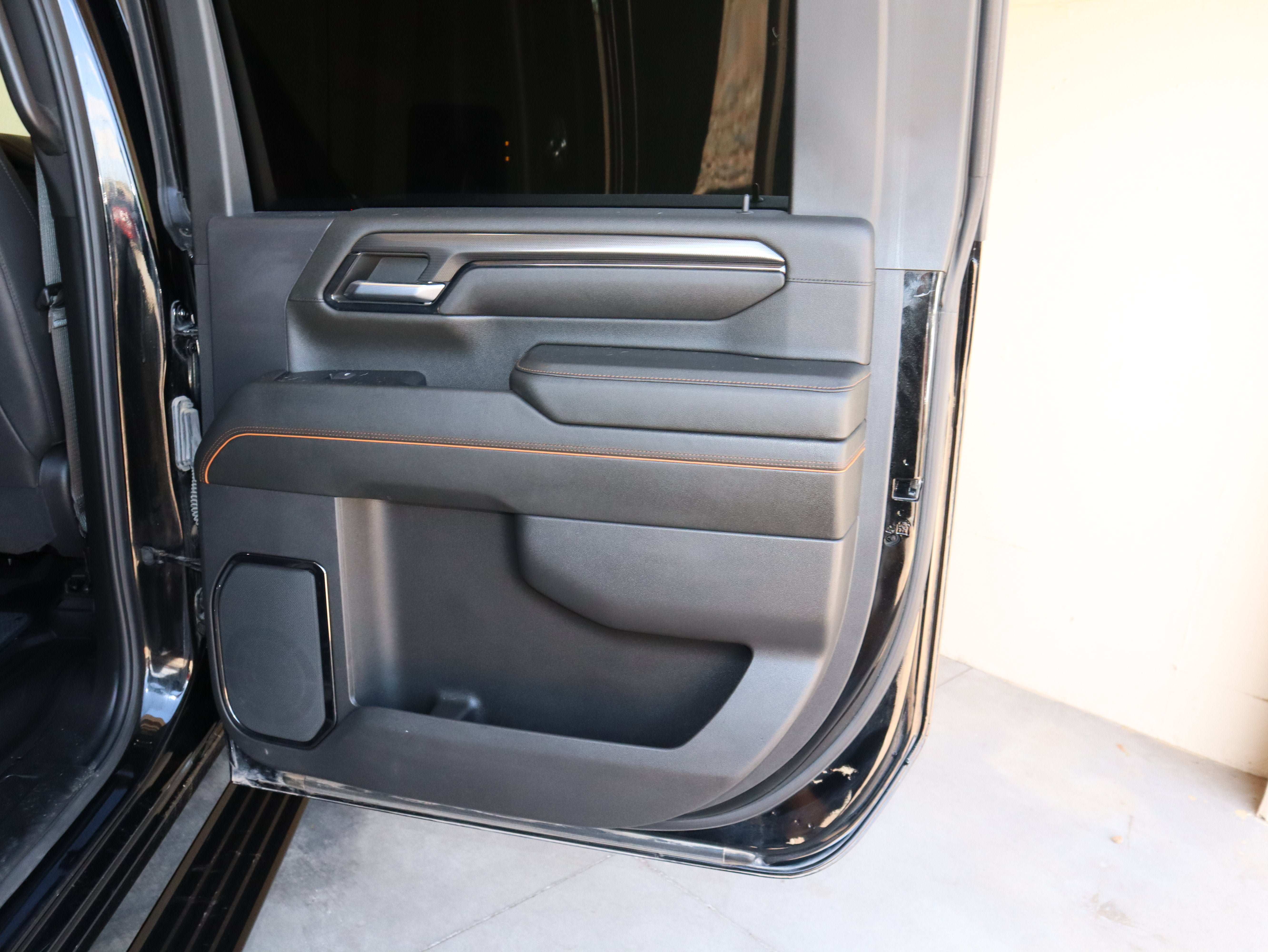 Used 2024 GMC Sierra 2500 AT4 w/ AT4 Premium Plus Package AWD/4WD image 45