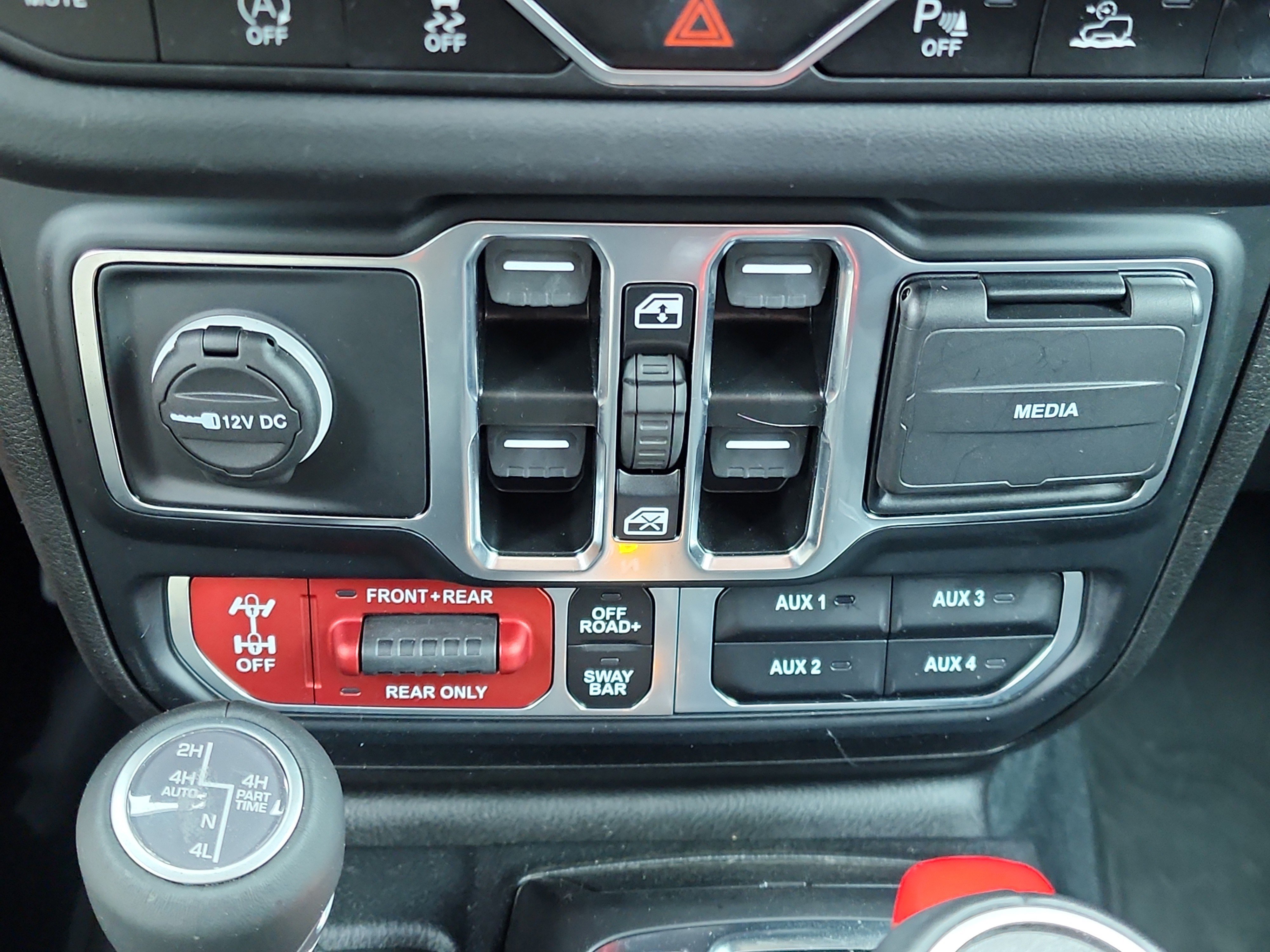 Used 2024 Jeep Gladiator Rubicon image 27