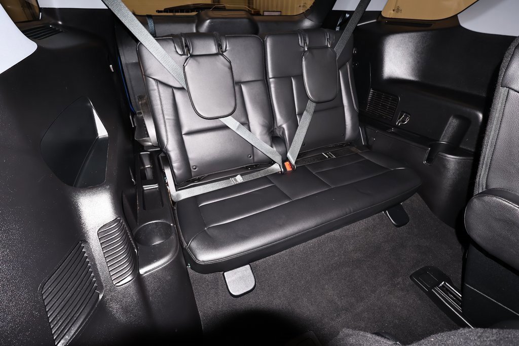 Certified 2020 Ford Explorer XLT w/ Equipment Group 202A image 24