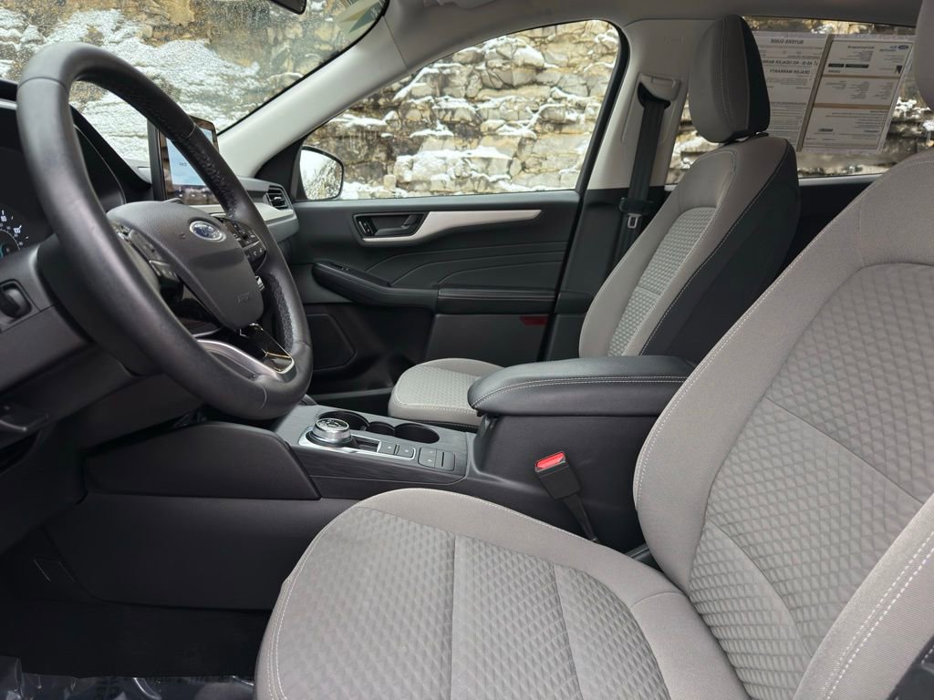 Certified 2022 Ford Escape SE w/ Convenience Package image 18