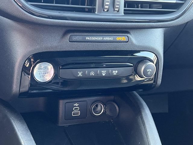 Certified 2024 Ford Escape ST-Line w/ Tech Pack #1 AWD/4WD image 25