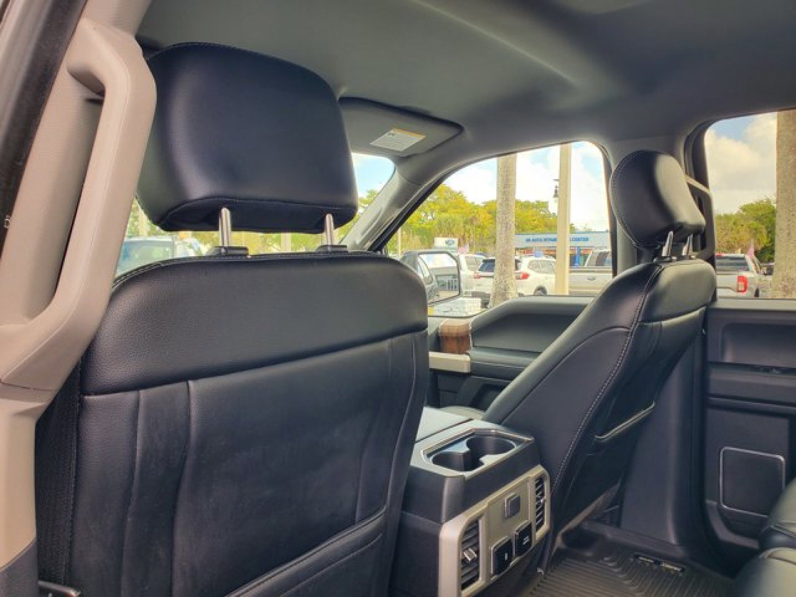 Certified 2020 Ford F150 Lariat image 28