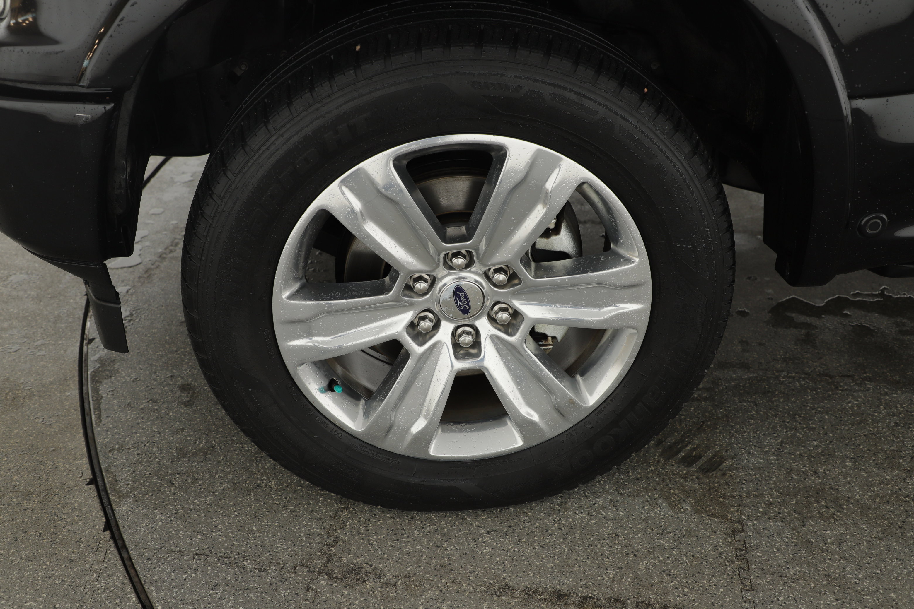 Certified 2020 Ford F150 Platinum w/ Equipment Group 701A Luxury image 6