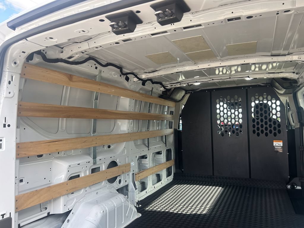 Certified 2025 Ford Transit 250 Low Roof w/ Exterior Upgrade Package RWD image 15