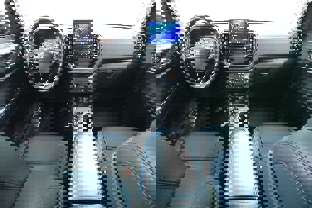 Certified 2023 Ford Bronco Sport Outer Banks w/ Tech Package AWD/4WD image 11