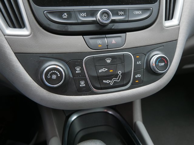 Used 2022 Chevrolet Malibu LS w/ Driver Confidence Package II FWD image 22