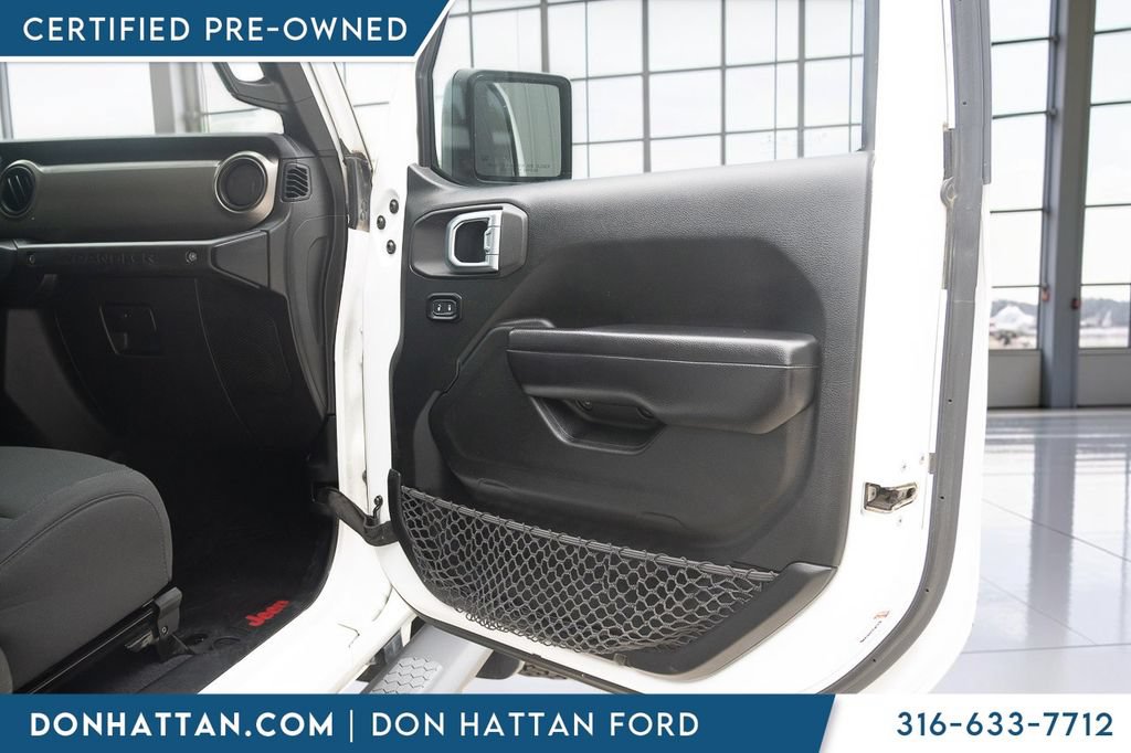 Used 2020 Jeep Wrangler Sport AWD/4WD image 23