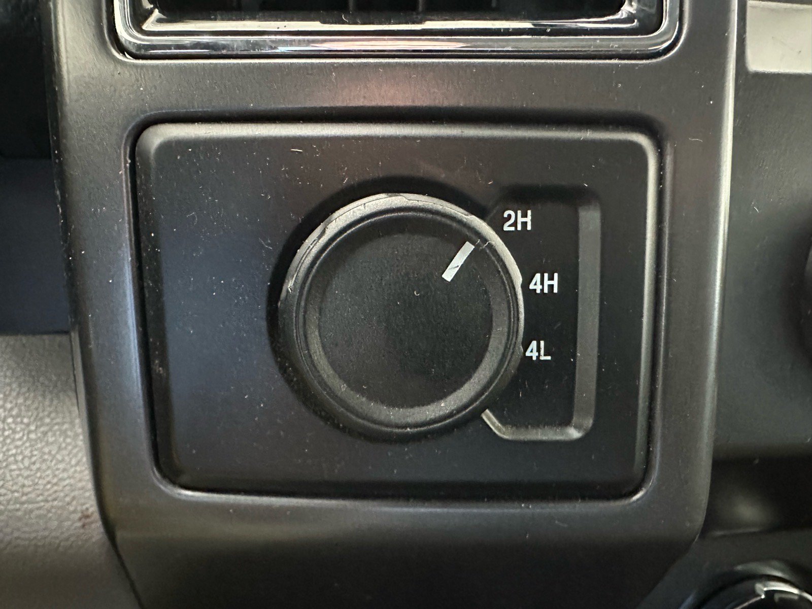 Certified 2019 Ford F150 XLT AWD/4WD image 38