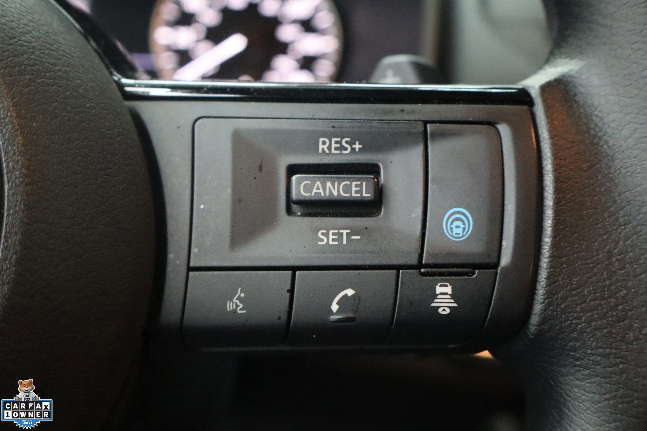 Used 2023 Nissan Rogue SV image 17