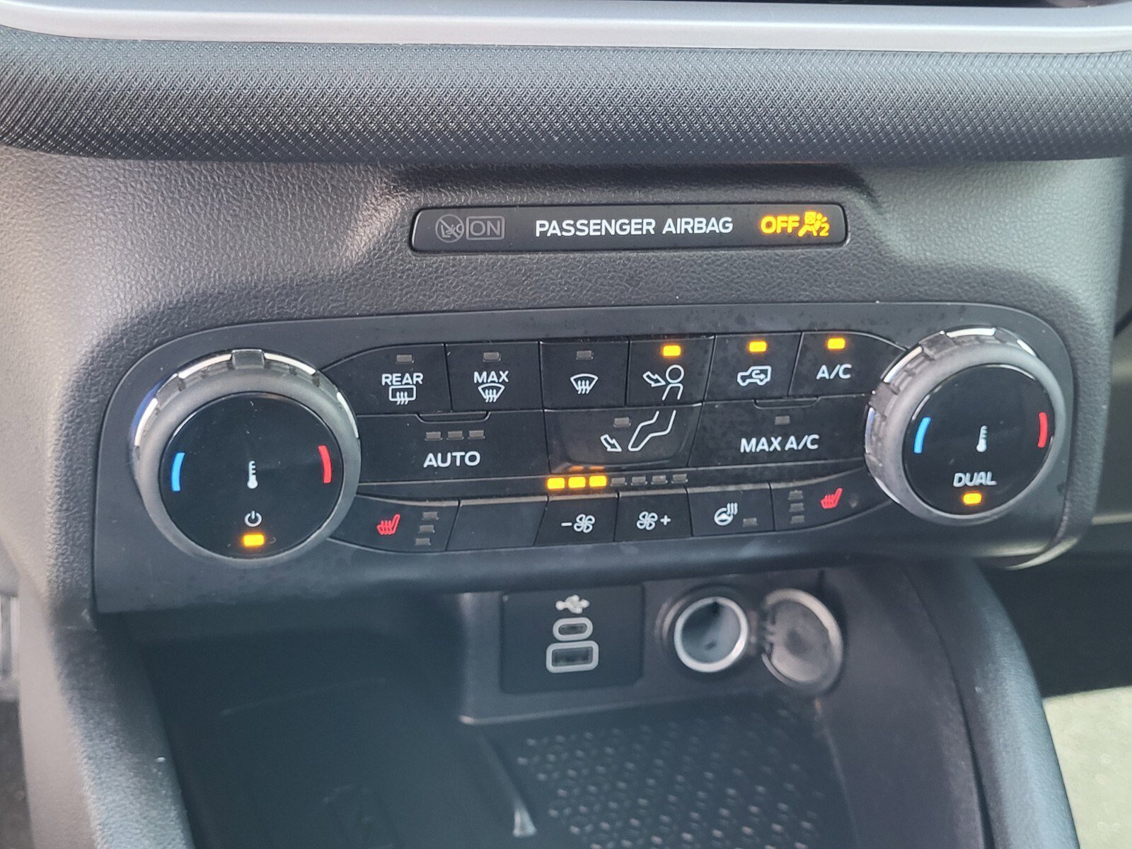 Certified 2023 Ford Bronco Sport Outer Banks w/ Tech Package AWD/4WD image 23