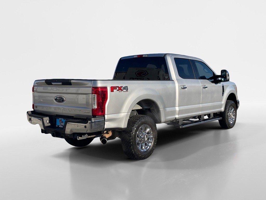 Certified 2017 Ford F250 XLT w/ XLT Premium Package image 6
