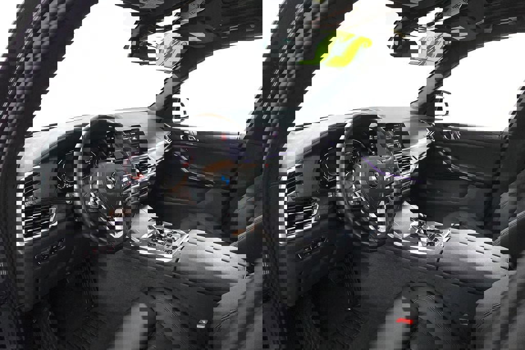 Used 2022 BMW X5 xDrive40i w/ Parking Assistance Package image 14