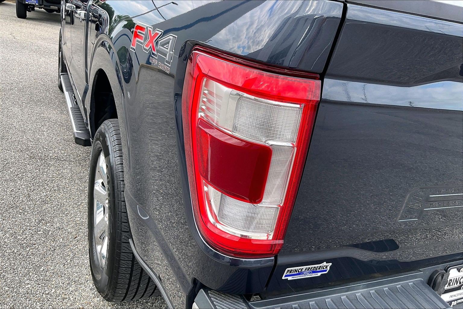Certified 2022 Ford F150 Lariat AWD/4WD image 27